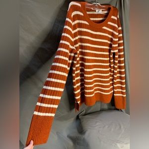 Old Navy rust and white striped sweater large